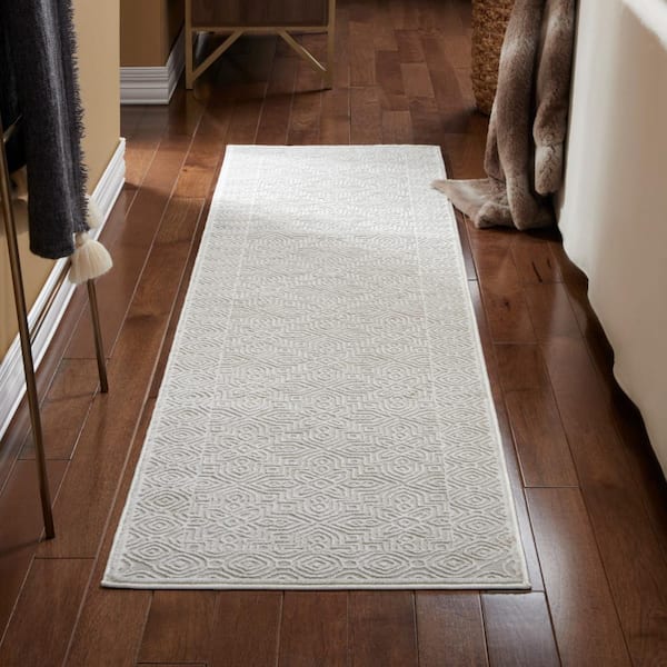 Luxe Maya Medallion Tile Ivory Greige 2 ft. x 7 ft. Runner Rug