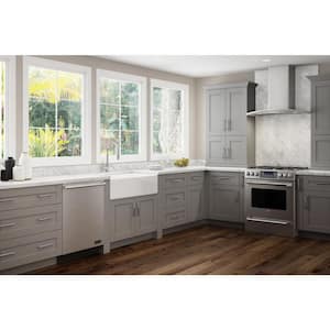 Washington Veiled Gray Plywood Shaker Assembled Kitchen Cabinet Crown Molding 96 in W x 1.14 in D x 4.33 in H