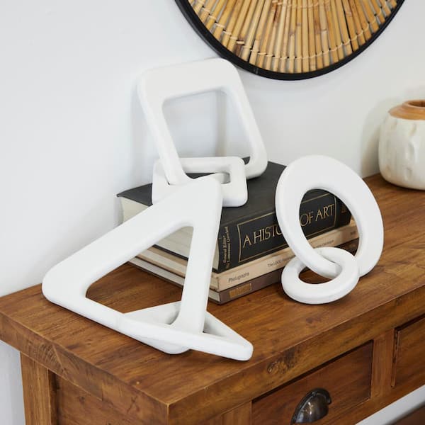 CosmoLiving by Cosmopolitan White Wood Chain Sculpture (Set of 3)