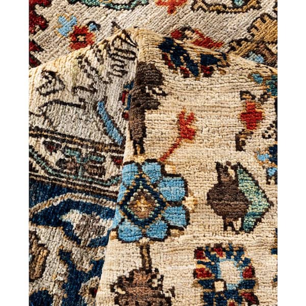 Serapi Ivory 6 ft. x 9 ft. Tribal Wool Indoor Area Rug