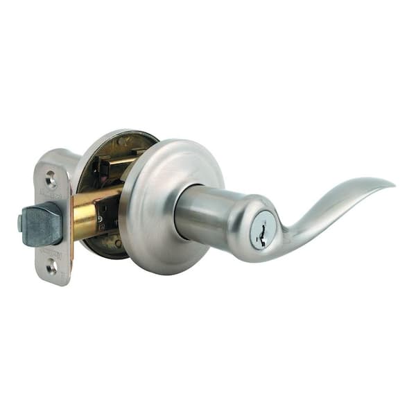 Kwikset Tustin Satin Nickel Exterior Entry Door Handle featuring SmartKey Security