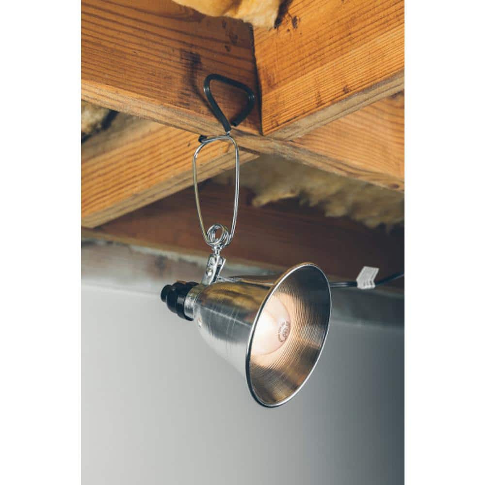 Versatile White Aluminum 60W Incandescent Clamp Light