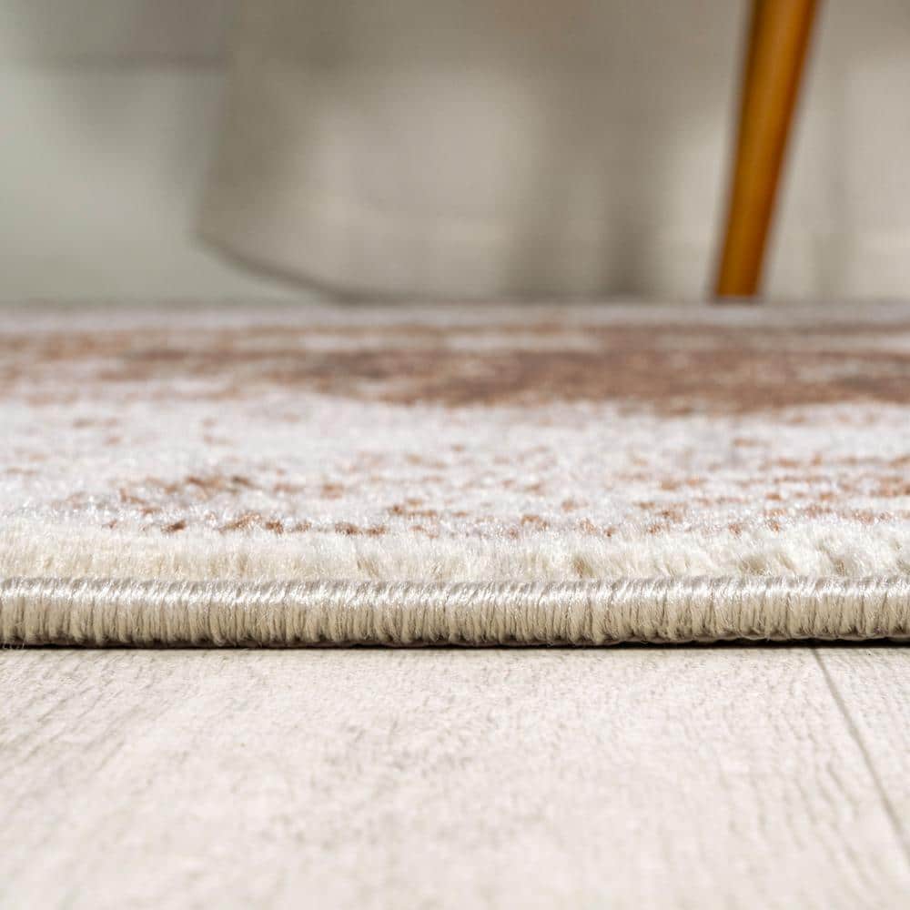 Rosalia Cream and Brown Medallion 4 x 6 Area Rug