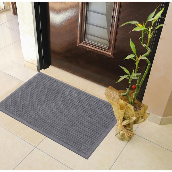 Merry Christmas Tree Decorative Doormat: Water-absorbing & Anti