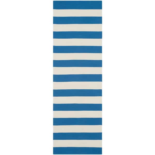 SAFAVIEH Montauk Blue/Ivory 2 ft. x 6 ft. Striped Runner Rug