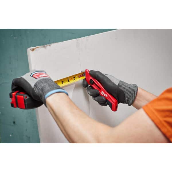 Milwaukee - Side Sliding Utility Knife