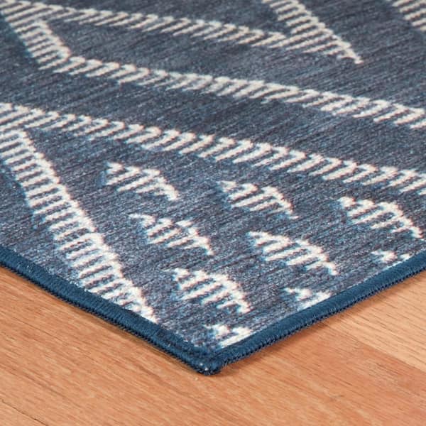Guthrie Machine Washable Navy 2 ft. x 3 ft. Indoor Area Rug
