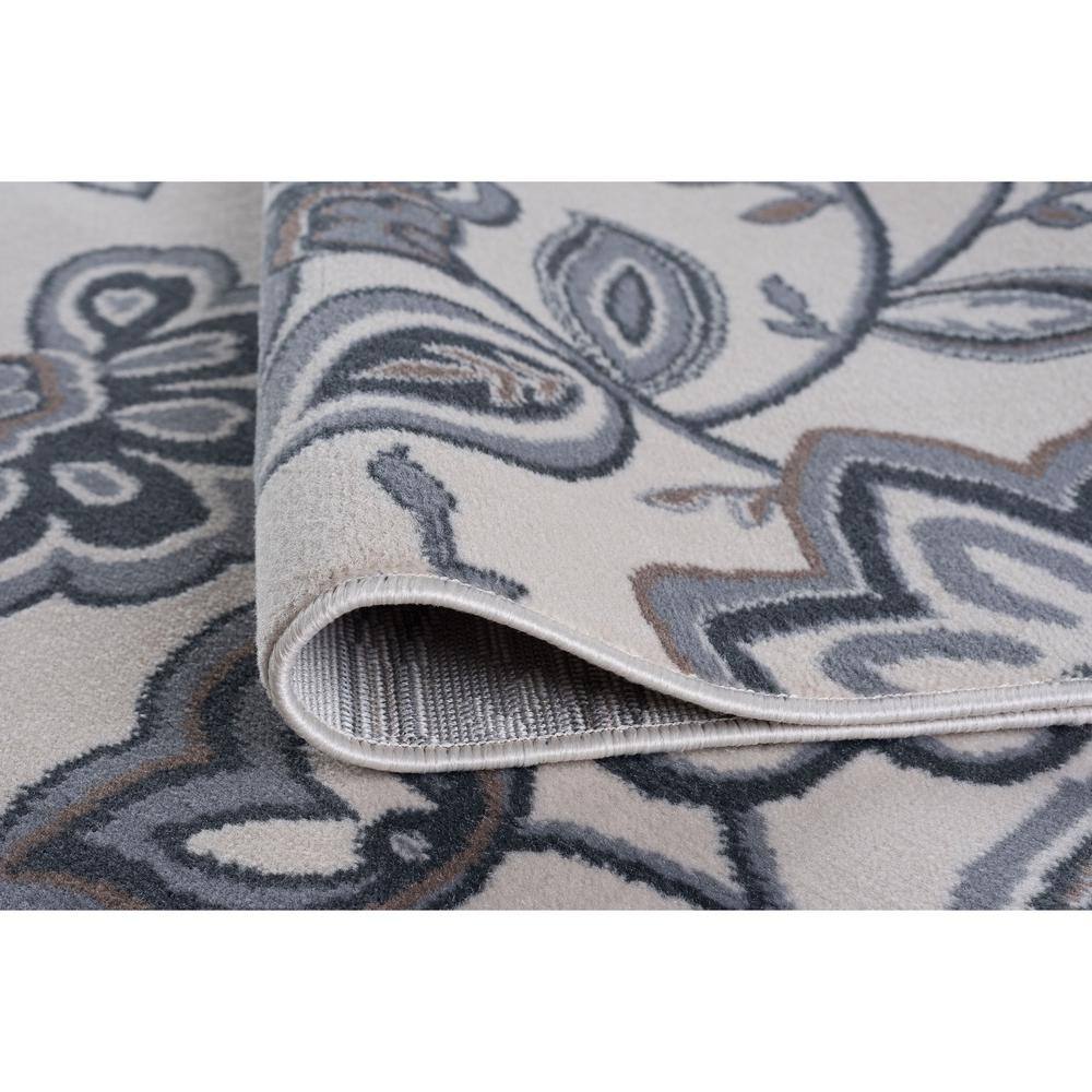 Cream Floral Synthetic 5' x 7' Reversible Area Rug