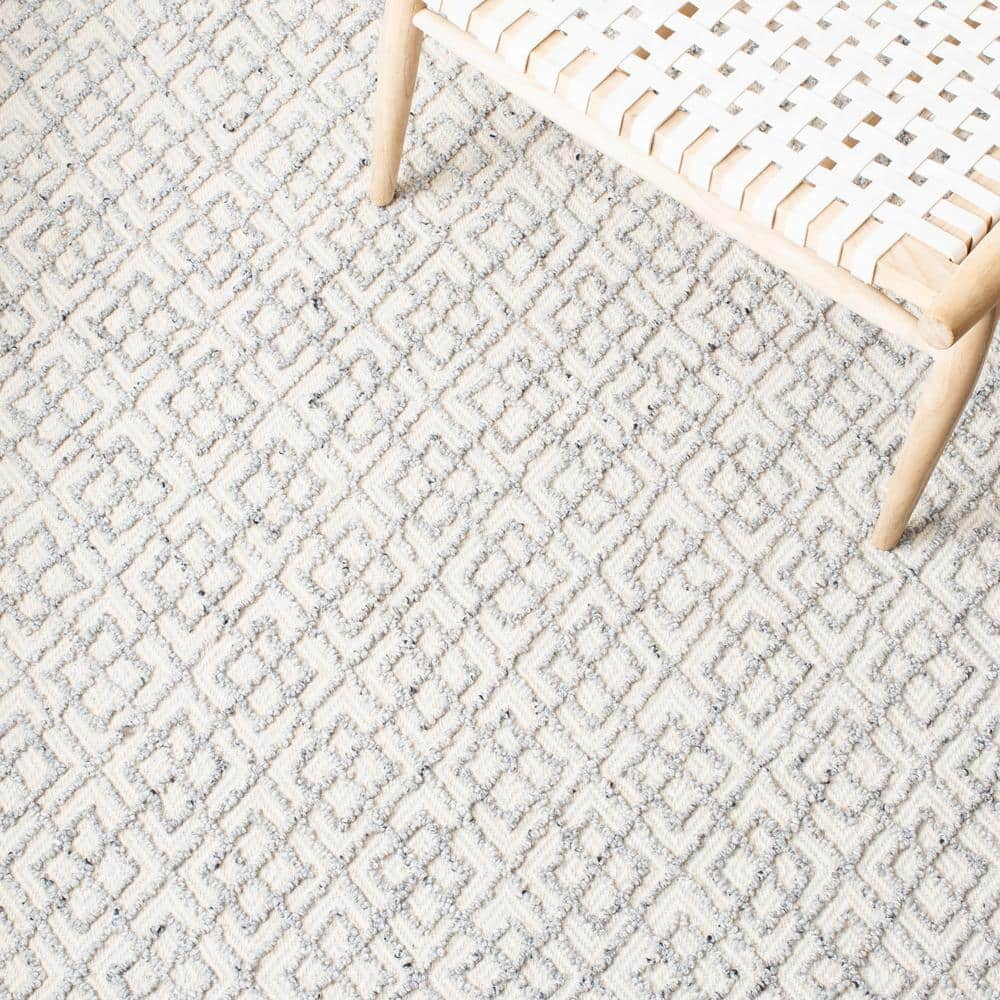 Gray Hand-Tufted Wool 8' x 10' Geometric Area Rug