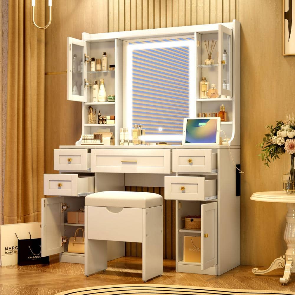 Harper’s Bazaar Intérieurs no1、2、3 set Harper's Bazaar October 1954 Cover Print - The Curious Desk