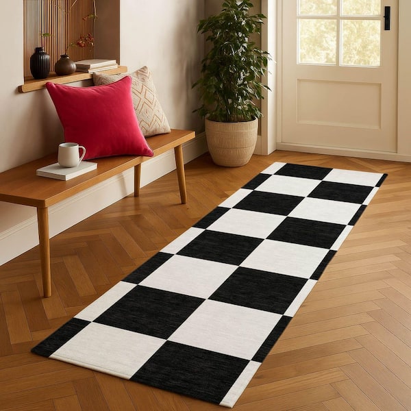 Chantille Machine Washable Indoor/Outdoor Abstract ACN2345 Black 2 ft. 3 in. x 7 ft. 6 in. Runner Rug