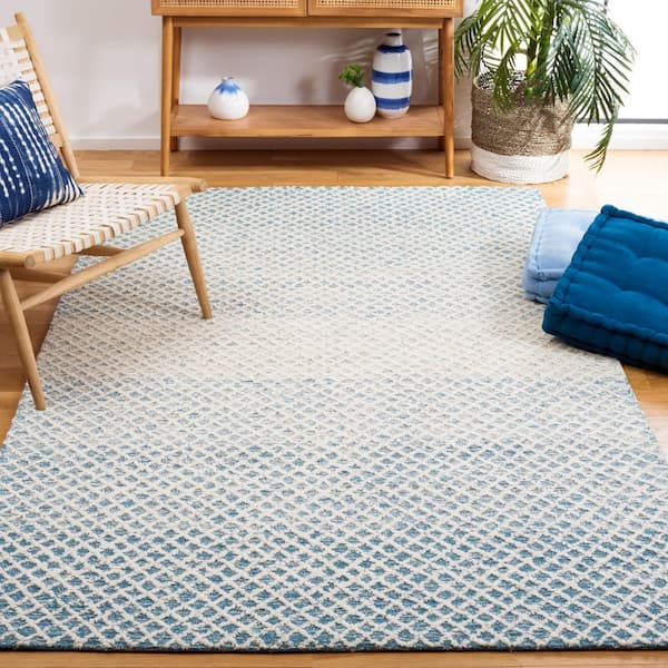 Micro-Loop Blue/Ivory 6 ft. x 9 ft. Trellis Gradient Area Rug
