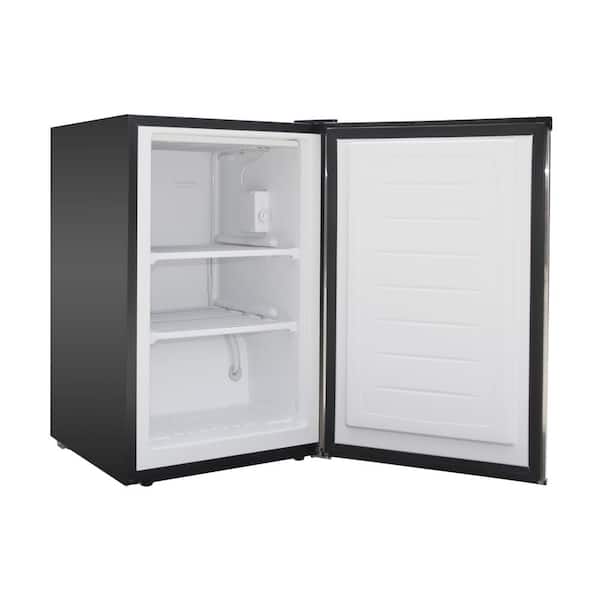 Magic Chef 3.0 cu. ft. Upright Freezer in Stainless Steel MCUF3S2 - The Home  Depot