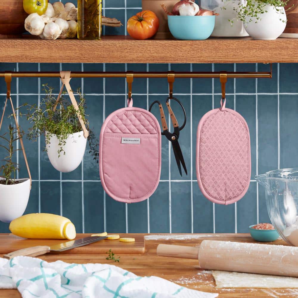 Dried Rose Silicone and Cotton Oval Pot Holder Set