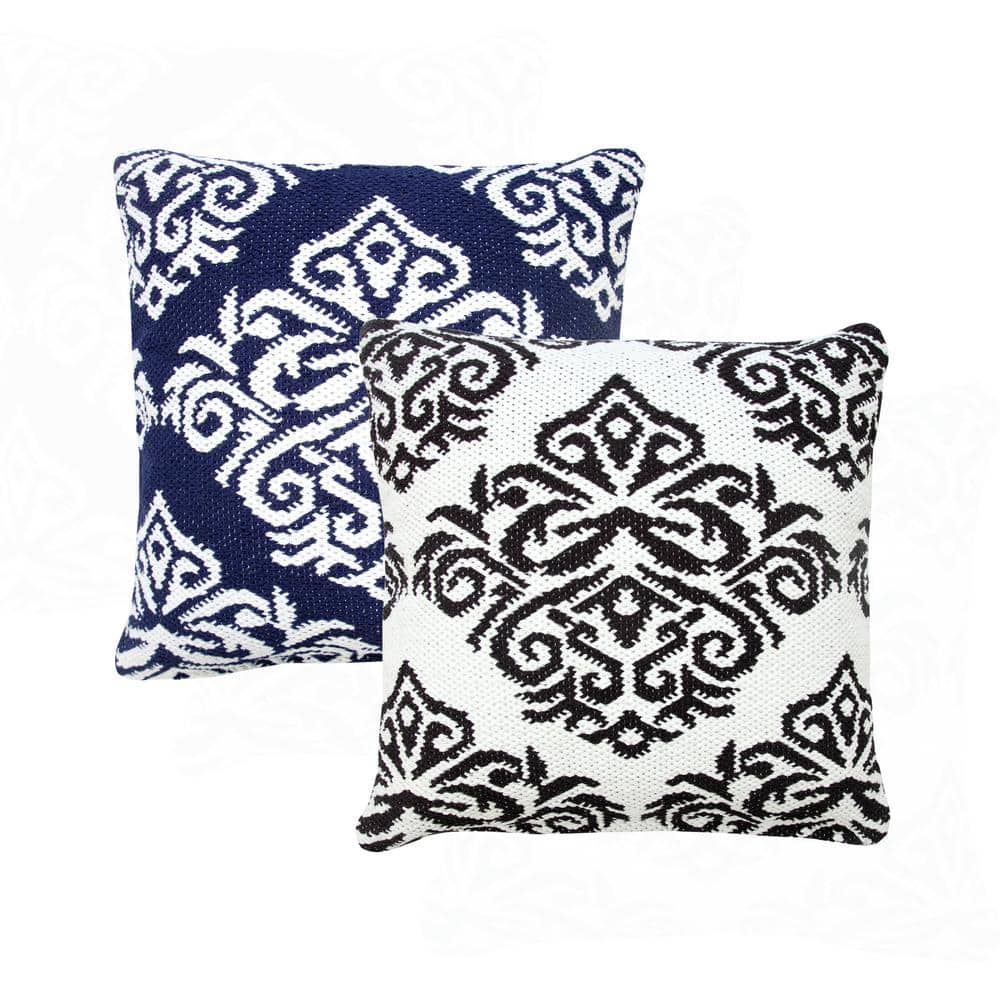 Blue and White Cotton Damask Square Throw Pillow Set