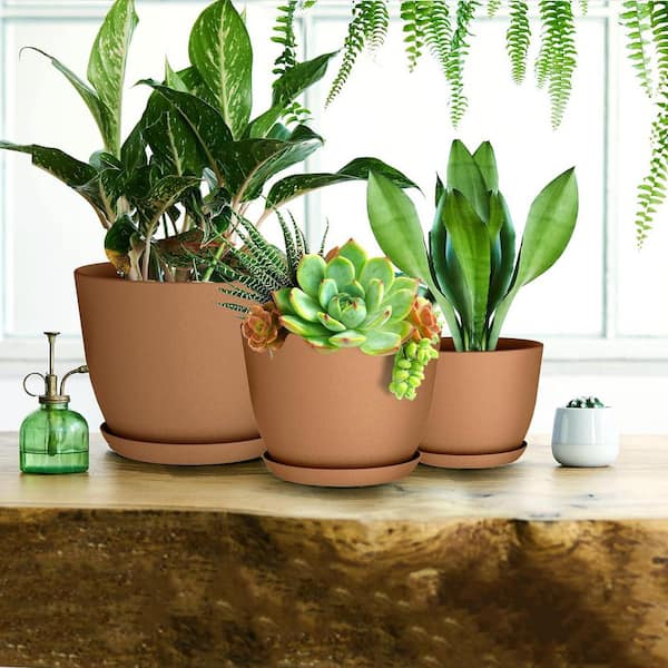 Unbranded 7.1/6.6/6/5.3/4.8 In Large Terracotta color Plastic Round Planter  Set (5-Pack) L0CPT617X7
