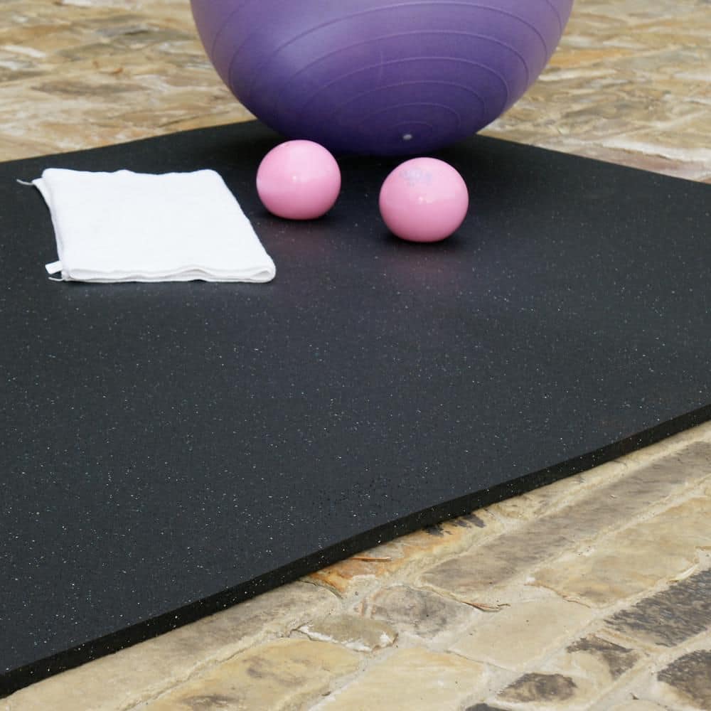 Black Heavy Duty Recycled Rubber Mat, 3/4-Inch x 3 x 4-Feet