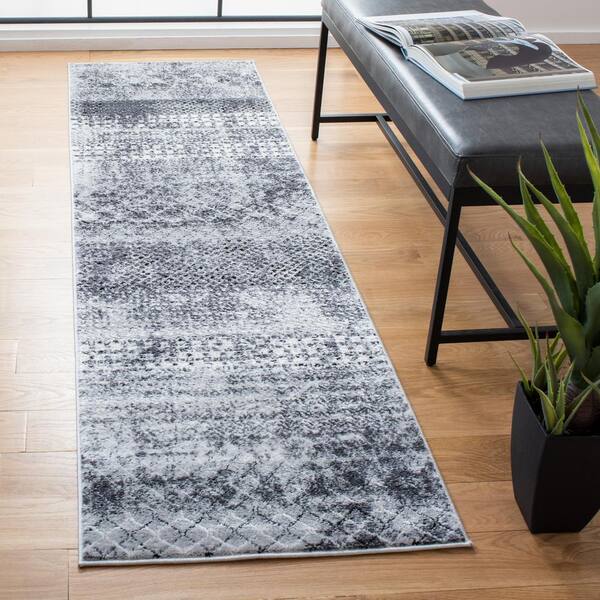 Amelia Gray/Ivory 2 ft. x 12 ft. Geometric Distressed Runner Rug