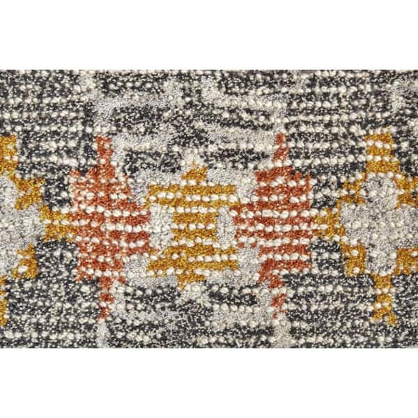 HomeRoots 4 x 6 Gray and Ivory Geometric Area Rug
