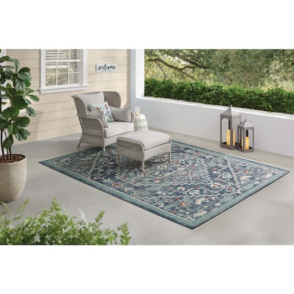 Blue 8 ft. x 10 ft. Traditional Medallion Indoor/Outdoor Area Rug