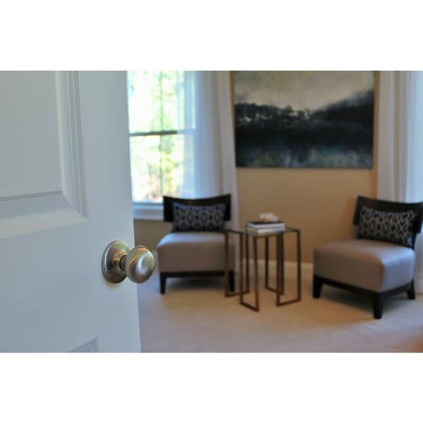 Saxon Polished Chrome Bed/Bath Door Knob Saxon Polished Chrome Bed/Bath Door Knob
