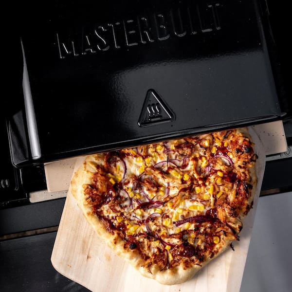 https://images.thdstatic.com/productImages/2e35811b-e87e-4d5e-90e2-77f1ef54f903/svn/black-masterbuilt-pizza-ovens-mb20181722-66_600.jpg