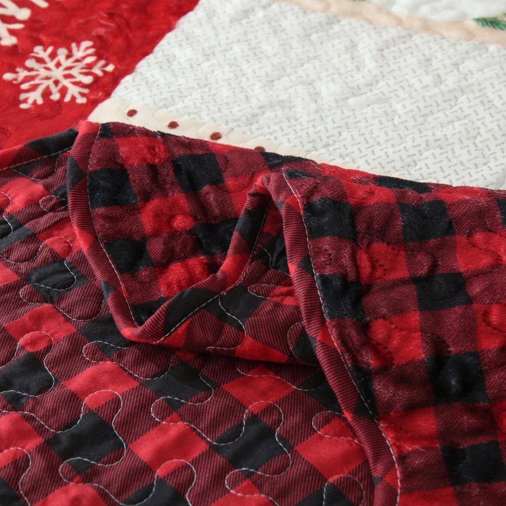 Queen Red Velvet Reversible Christmas Quilt Set