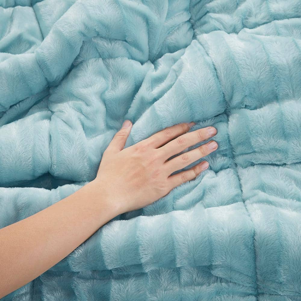 Aqua Faux Fur Reversible Full Comforter Set