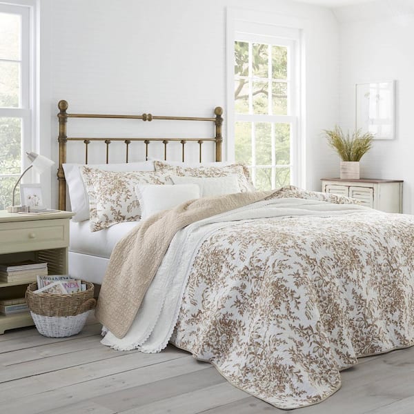 Bedford 3-Piece Mocha Brown Floral Cotton King Quilt Set