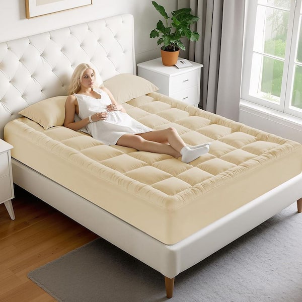 21 in. Bedding Quilted Fitted King Mattress Topper Pad and Cooling Breathable Fluffy Soft with King Size, Beige