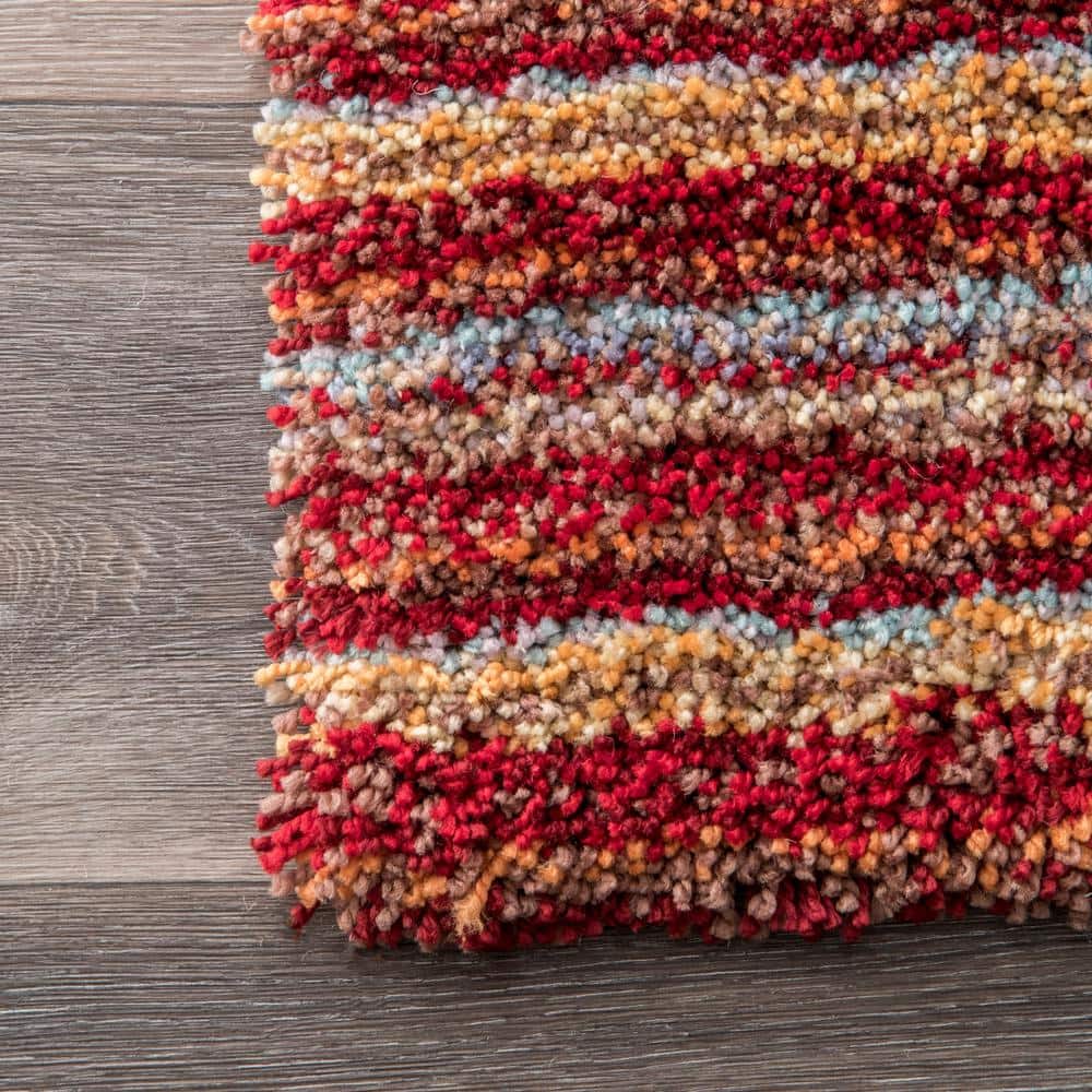 Zoomy 6' x 9' Red Striped Tufted Shag Rug