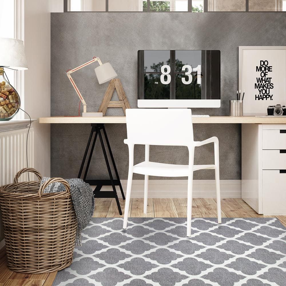 Elegant Gray Trellis 5' x 7' Washable Non-Slip Rug