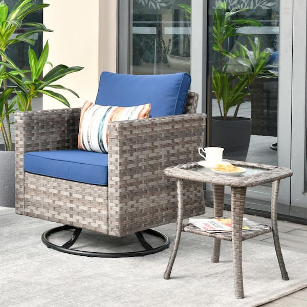 HOOOWOOO Tahoe Grey Swivel Rocking Wicker Outdoor Patio Lounge Chair with a Side Table and Navy Blue Cushions