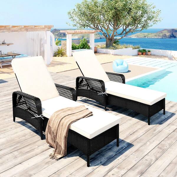 black wicker lounge chair