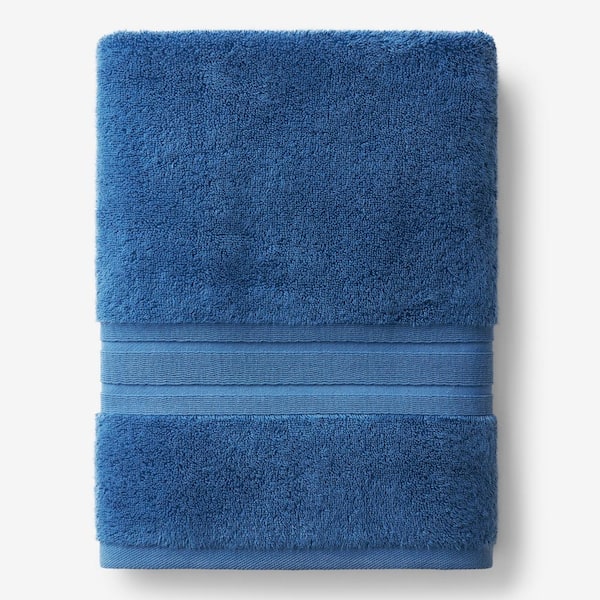 https://images.thdstatic.com/productImages/2e52b623-c622-4938-8b10-8833fb86cd7f/svn/sapphire-the-company-store-bath-towels-vk37-bsh-sapphire-64_600.jpg