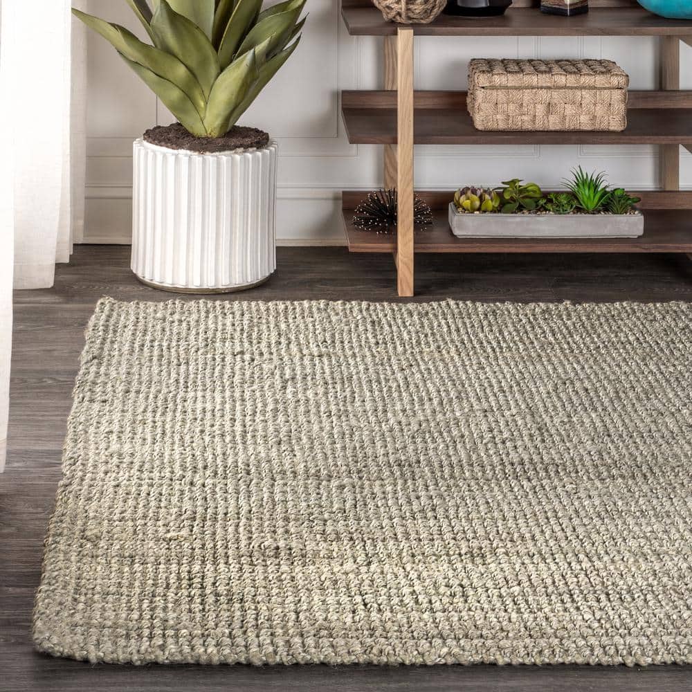 Gray Handwoven Chunky Jute 4' x 6' Reversible Area Rug
