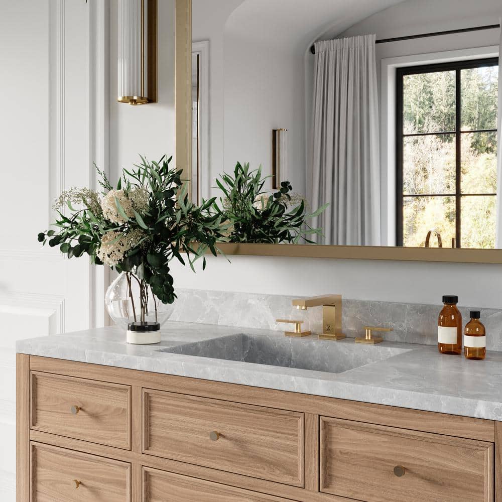 Contemporary Crystal Bay Polished Gold Bathroom Faucet