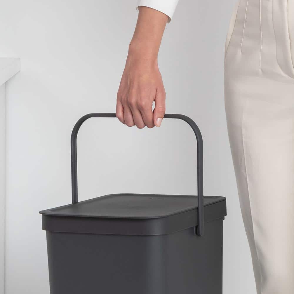 Dark Gray 10.6 Gallon Plastic Recycling Bin with Lid