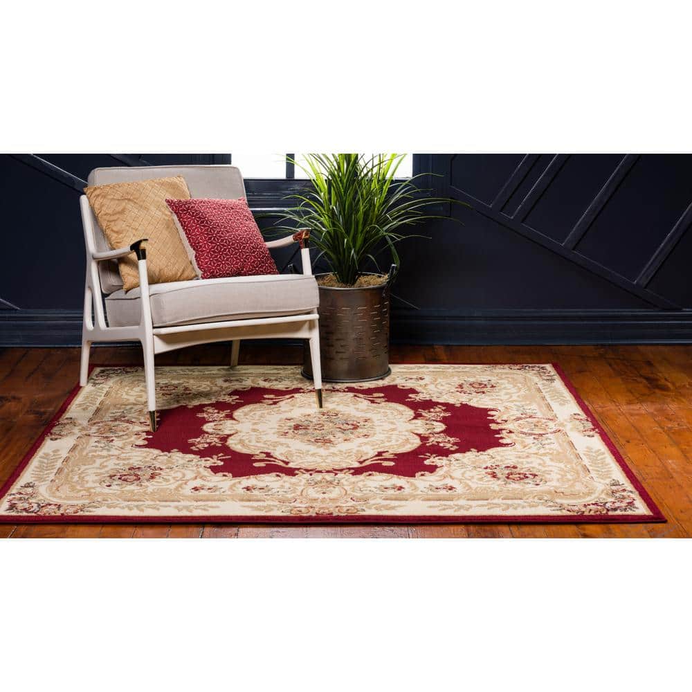 Elegant Versailles Red Square Synthetic Rug, 6'x6', Stain-Resistant