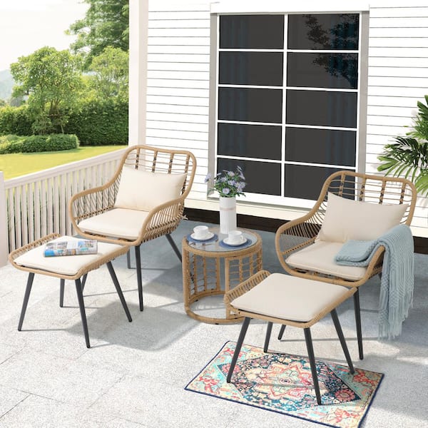 Freestyle 5-Piece Beige Wicker Outdoor Conversation Set with Ottomans and Round Side Table, Beige Cushions