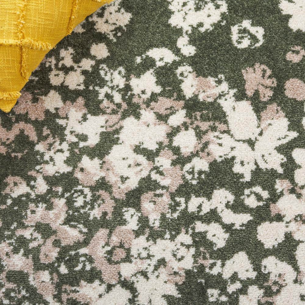 Adirondack Dark Green and Ivory Floral Synthetic Area Rug