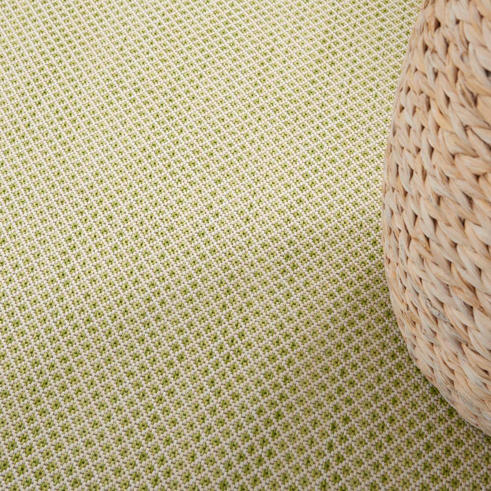 Ivory Green Geometric 6' x 9' Indoor/Outdoor Area Rug