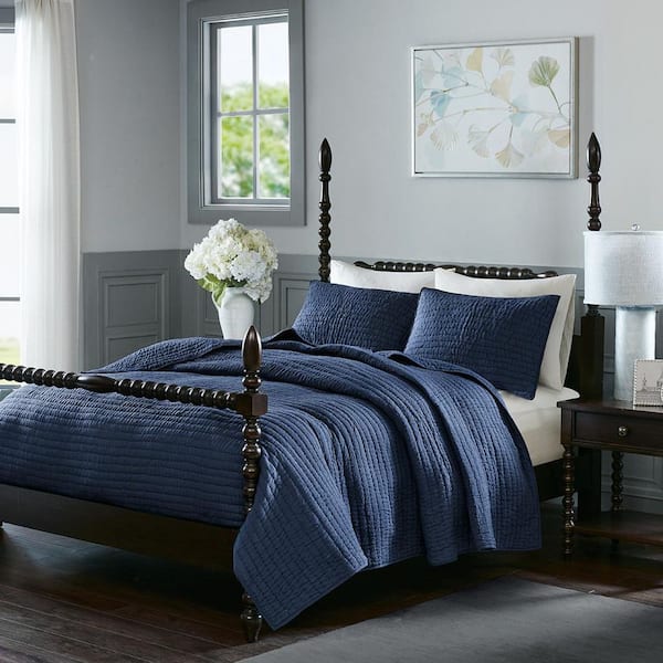 MADISON PARK Signature Serene 3-Piece Blue Striped Cotton Full/Queen Hand Quilted Cotton Quilt Set