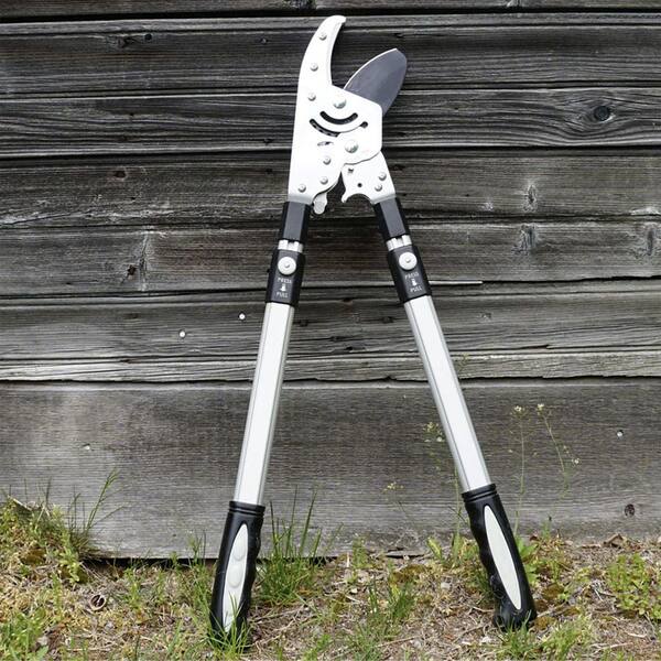 thumbnail image 2 of Crystals Telescopic Ratchet Anvil Lopper – Carbon Steel Razor-Sharp Branch Cutter With Ergonomic Grip 2 of 5