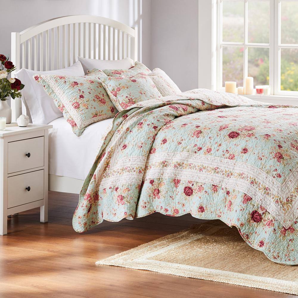 Blue Twin Cotton Reversible Floral Quilt Set