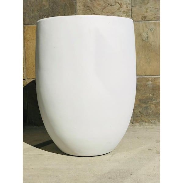 KANTE 21.7 in. Tall Pure White Lightweight Concrete Outdoor Round Bowl Planter