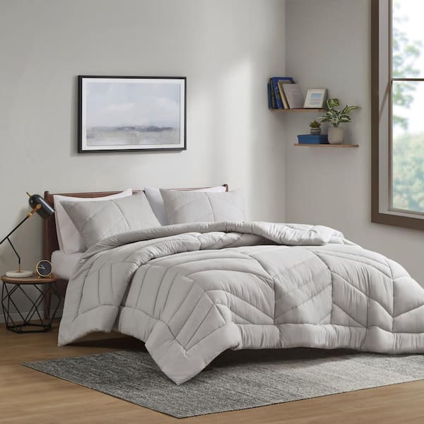 Intelligent Design Alden Gray Microfiber Full/Queen Comforter Set