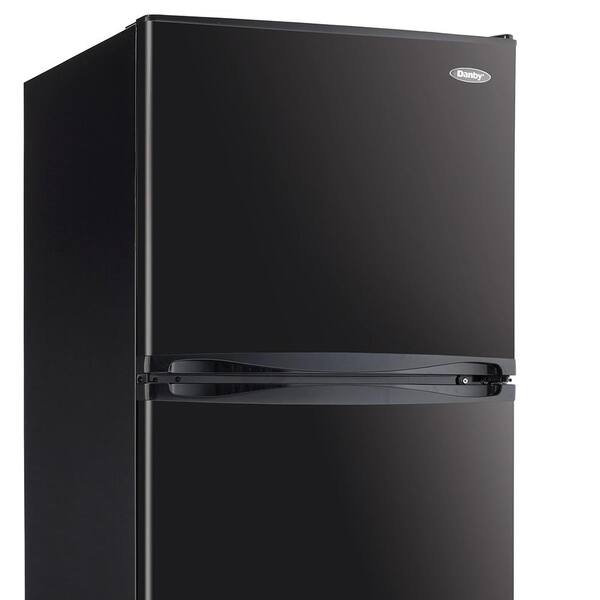 Danby 23.8 in. 10 cu.ft. Freestanding Top Freezer Refrigerator in Black