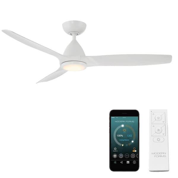 Modern Forms Skylark 62 in. Smart Indoor/Outdoor Matte White Ceiling Fan Plus Selectable CCT Integrated LED Plus Remote