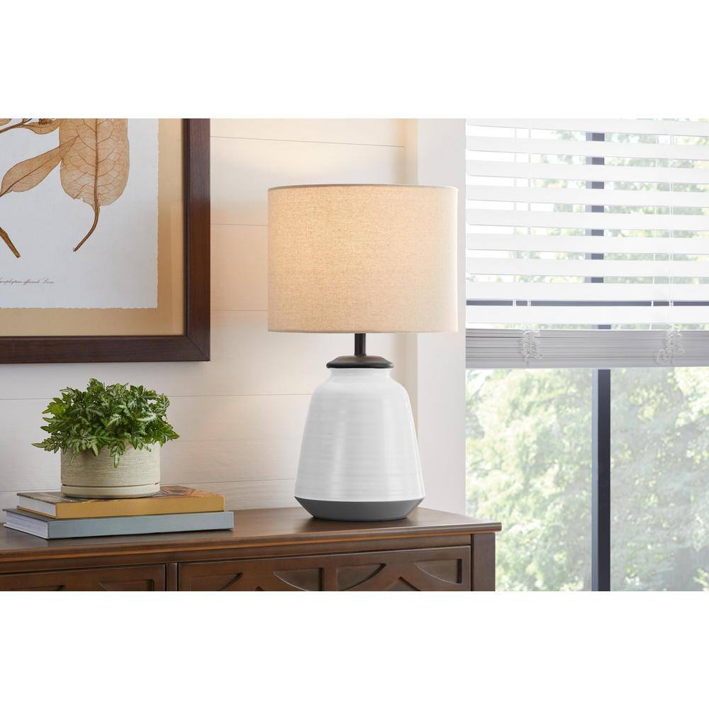 Flynn 21.25 in. White Accent Lamp price history on PriceWatchPro